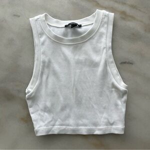 Forever 21 White Ribbed Crop Top size S
